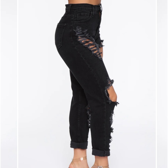 Ripped Boyfriend Jeans - Picture 4 of 4